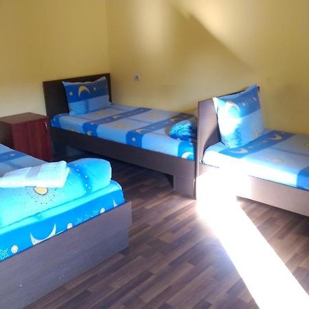 Hotel Casa Verde Prosper Букурещ Екстериор снимка